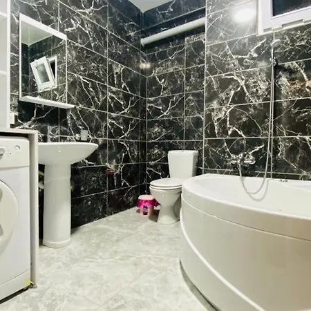 Apartman Pangalti Jakuzili Esyali Daire Isztambul